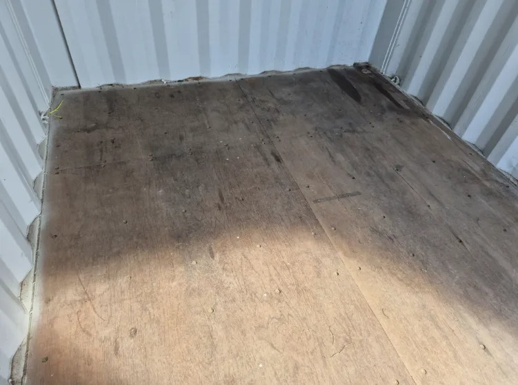 10ft Shipping Container - Image 2