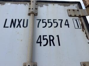 40′ x 8′ x 9.5′ Tall –**AS IS**REEFER**High Cube* Shipping / Storage Container- WHITE - Image 3