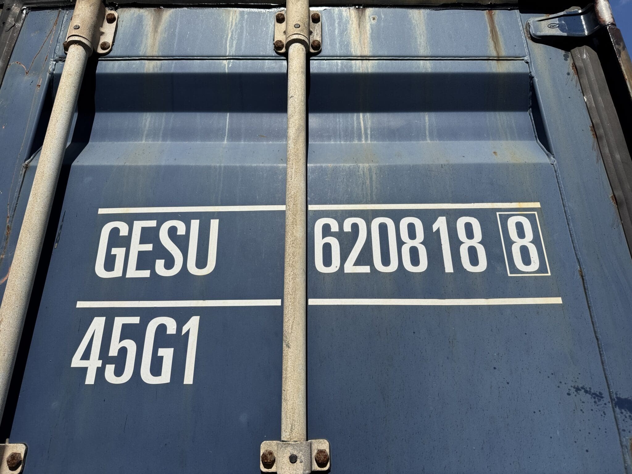 40′ x 8′ x 9.5′ Tall –Used *High Cube* Shipping / Storage Container-Wind and Watertight – BLUE - Image 2