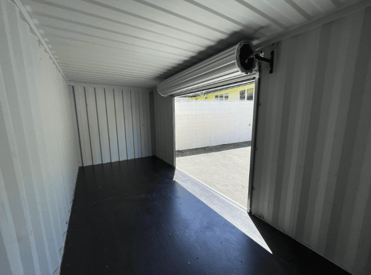 20ft One Trip Container with Roller door - Image 2